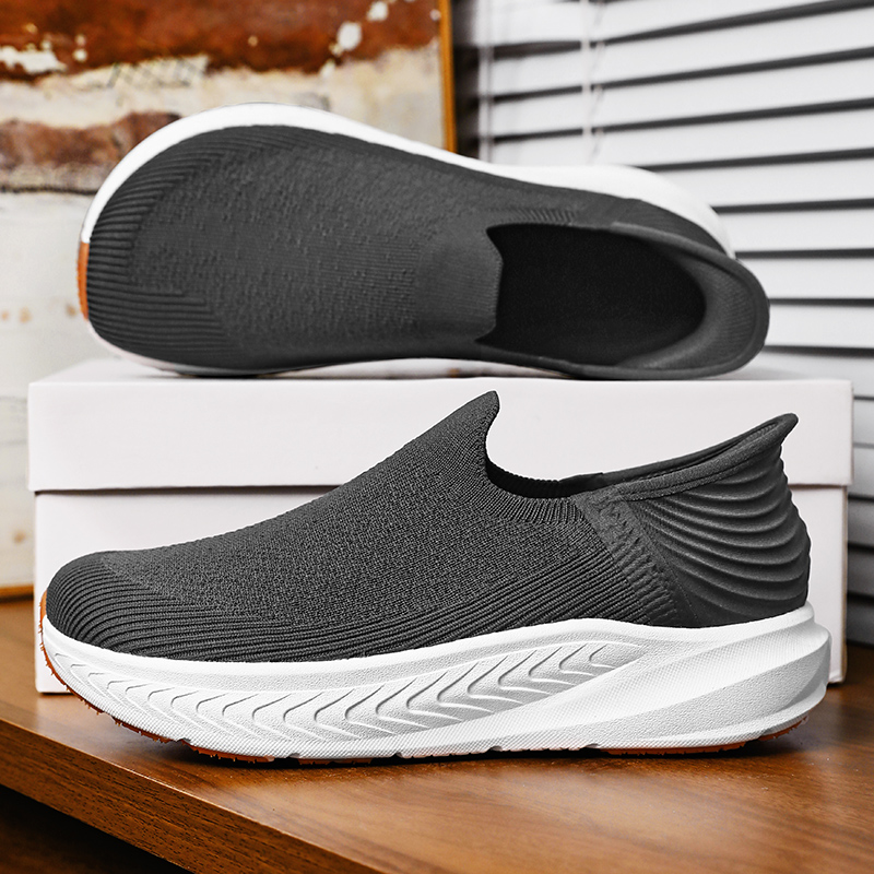Wide Toe Box Running Sneakers - メンズ スリッポン ベアフットシューズ 大きいサイズ 幅広つま先 ゼロドロップ