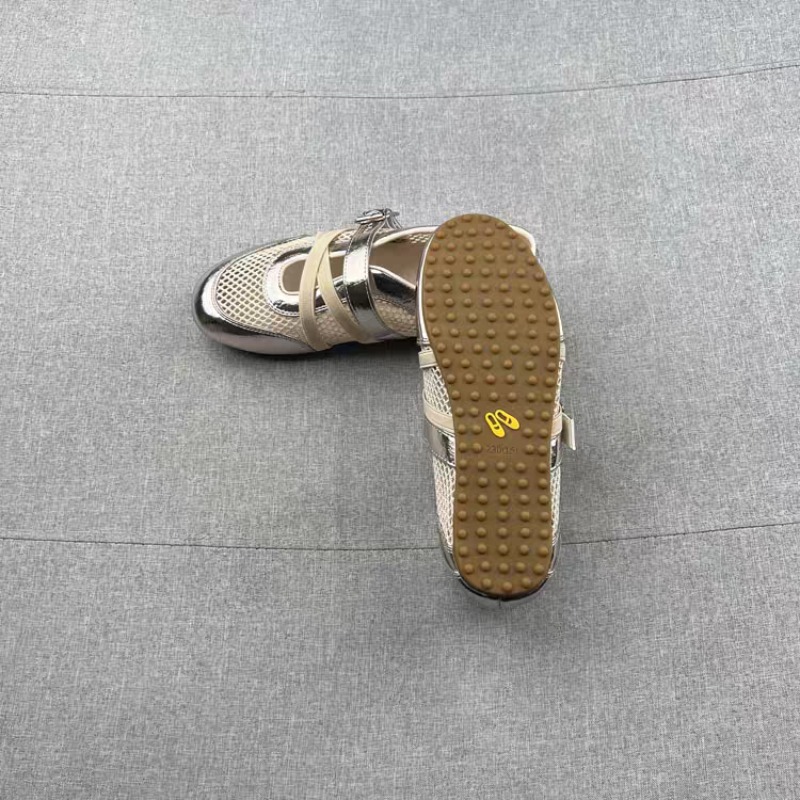 新しいスプライシング織り込み中空スニーカー 2026年春夏  - Women'S Shoes のレビューと価格